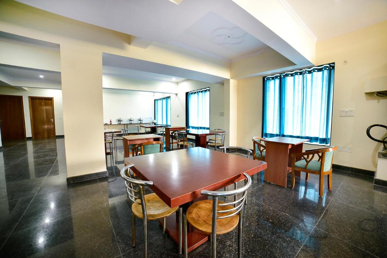 Fabhotel Merriment Noida Extérieur photo