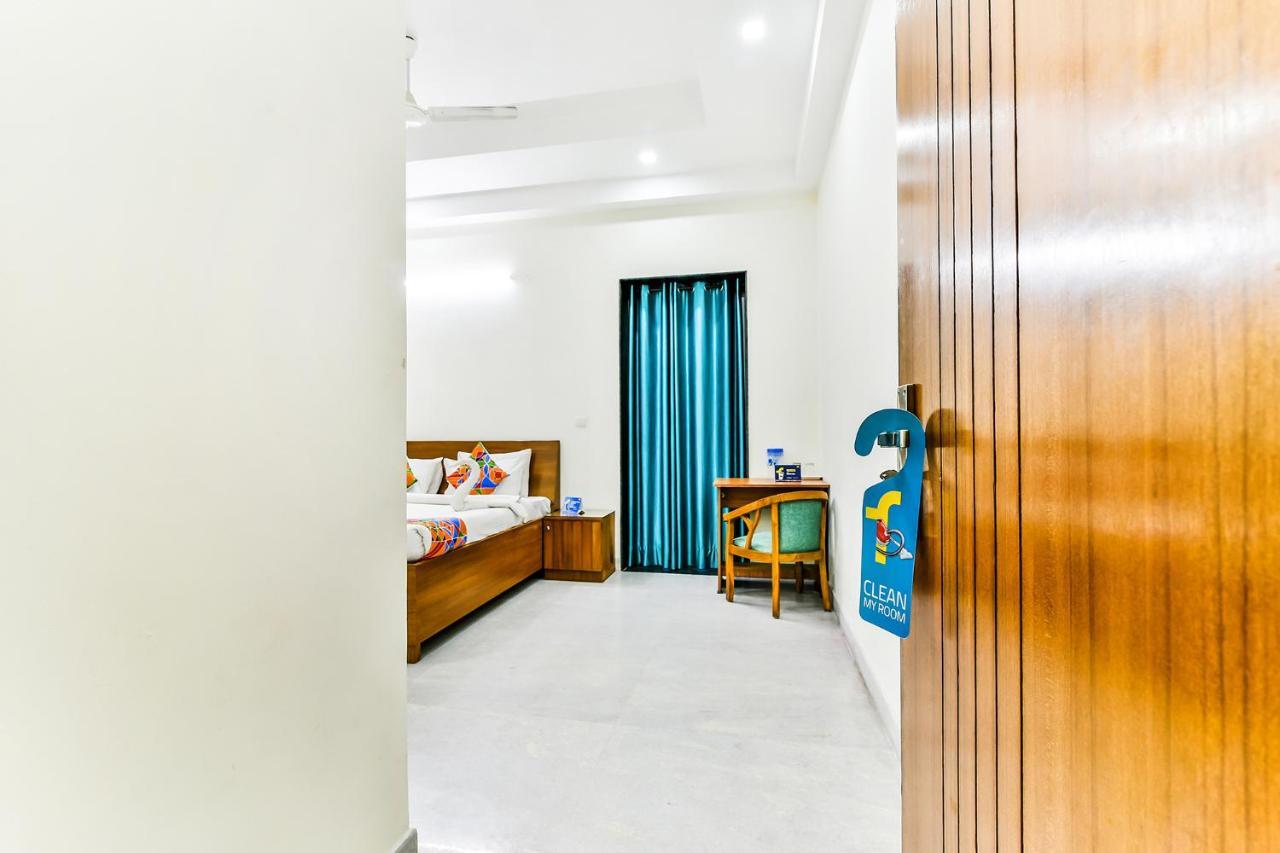 Fabhotel Merriment Noida Extérieur photo